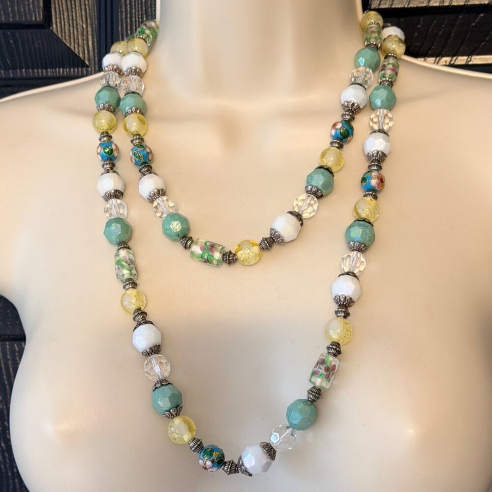 Vintage 1980s 48” Long Beaded Necklace Wrap Style Art Glass Silvertone - Picture 8 of 9